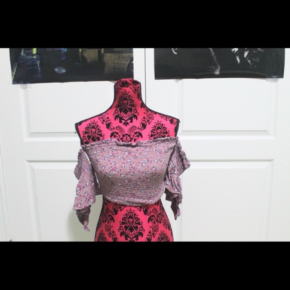 Cropped top - Picture 2 of 3